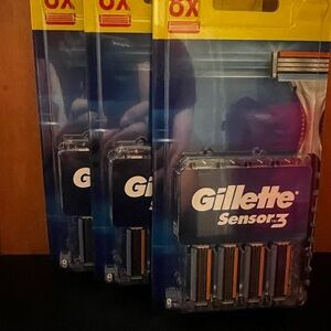 Gillette Sensor3 Men's Razor Blades - Black and Silver 3 packs. 24 sets of blade